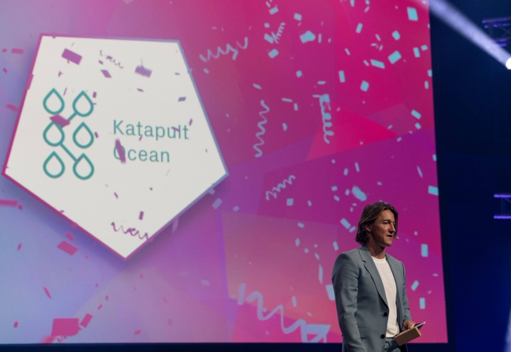 Katapult receiving Nordic Startup Award